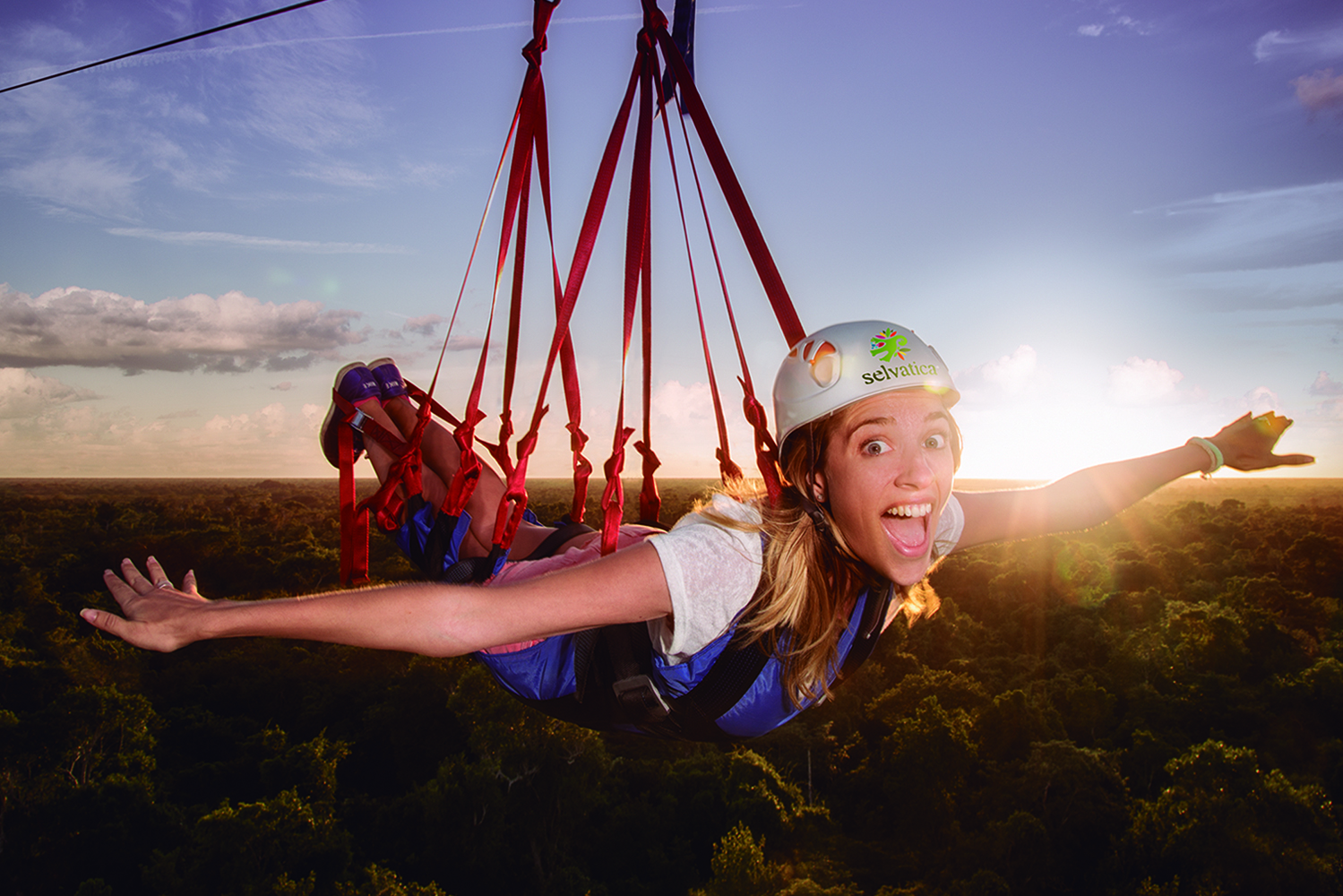 Парк Сельватика Мексика. Зиплайн Мексика. Zipline реклама. Selvatica Family.